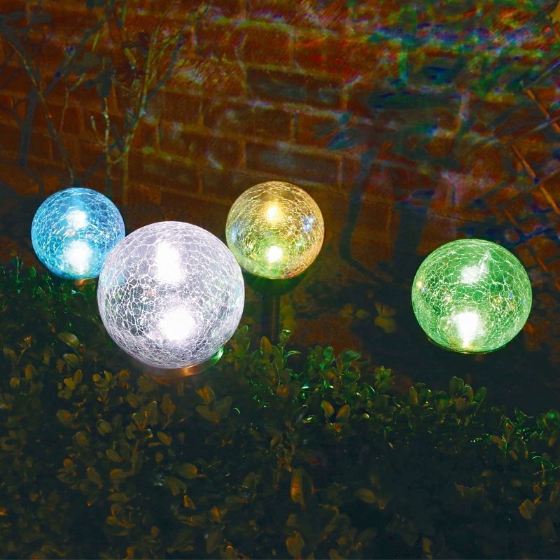 Bright Garden Solar Dual Function Crackle Ball Light – White
