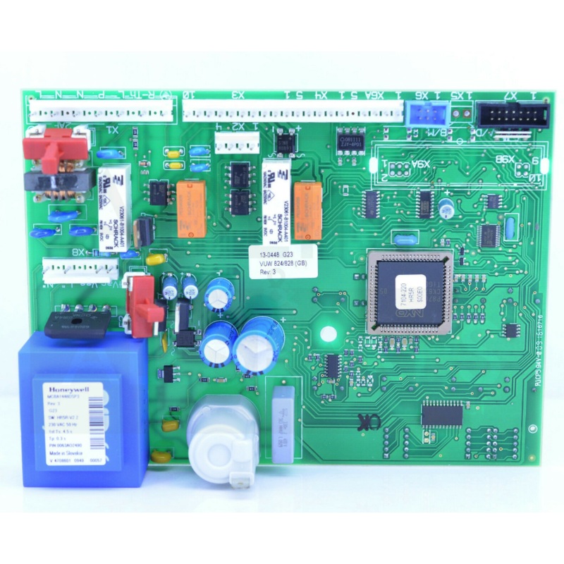 VAILLANT ECOMAX VUW 824 828 & VUW 246 286 E-C CIRCUIT BOARD PCB. 130448  ( BRAND NEW)
