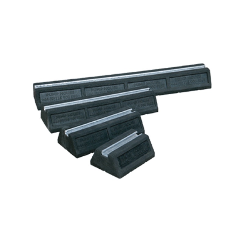 Viessmann Ground support feet 2 x 600mm with fixing kit
