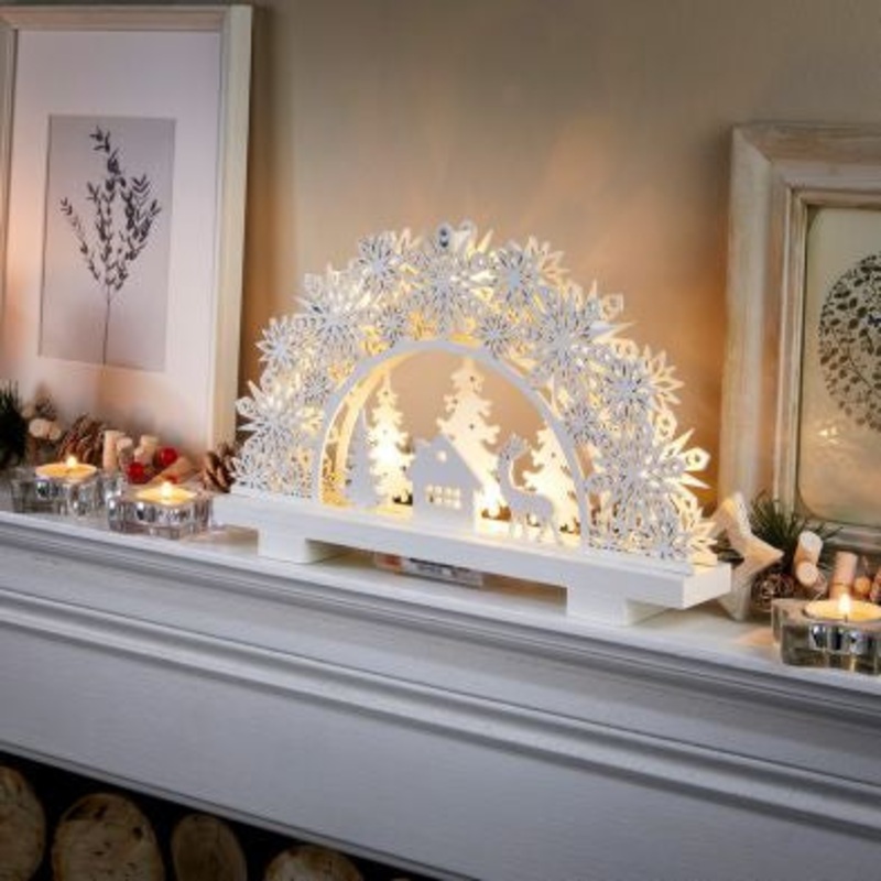 Ornament Miniature Christmas Scene Warm White Indoor – 32cm by Astralis
