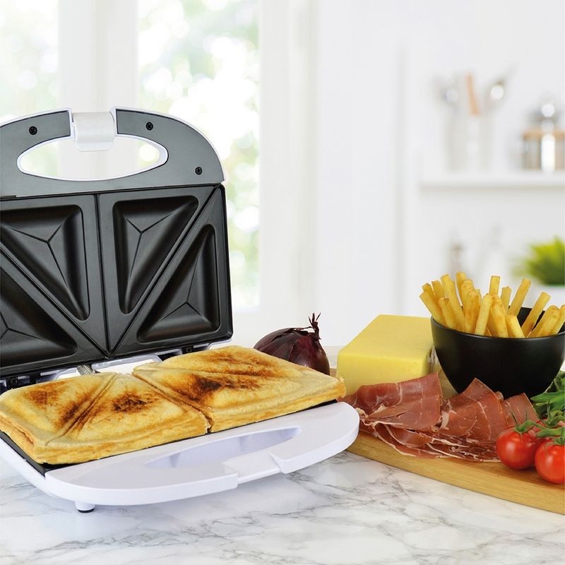 Double Sandwich And Omelette Maker By KitchenPerfected – White